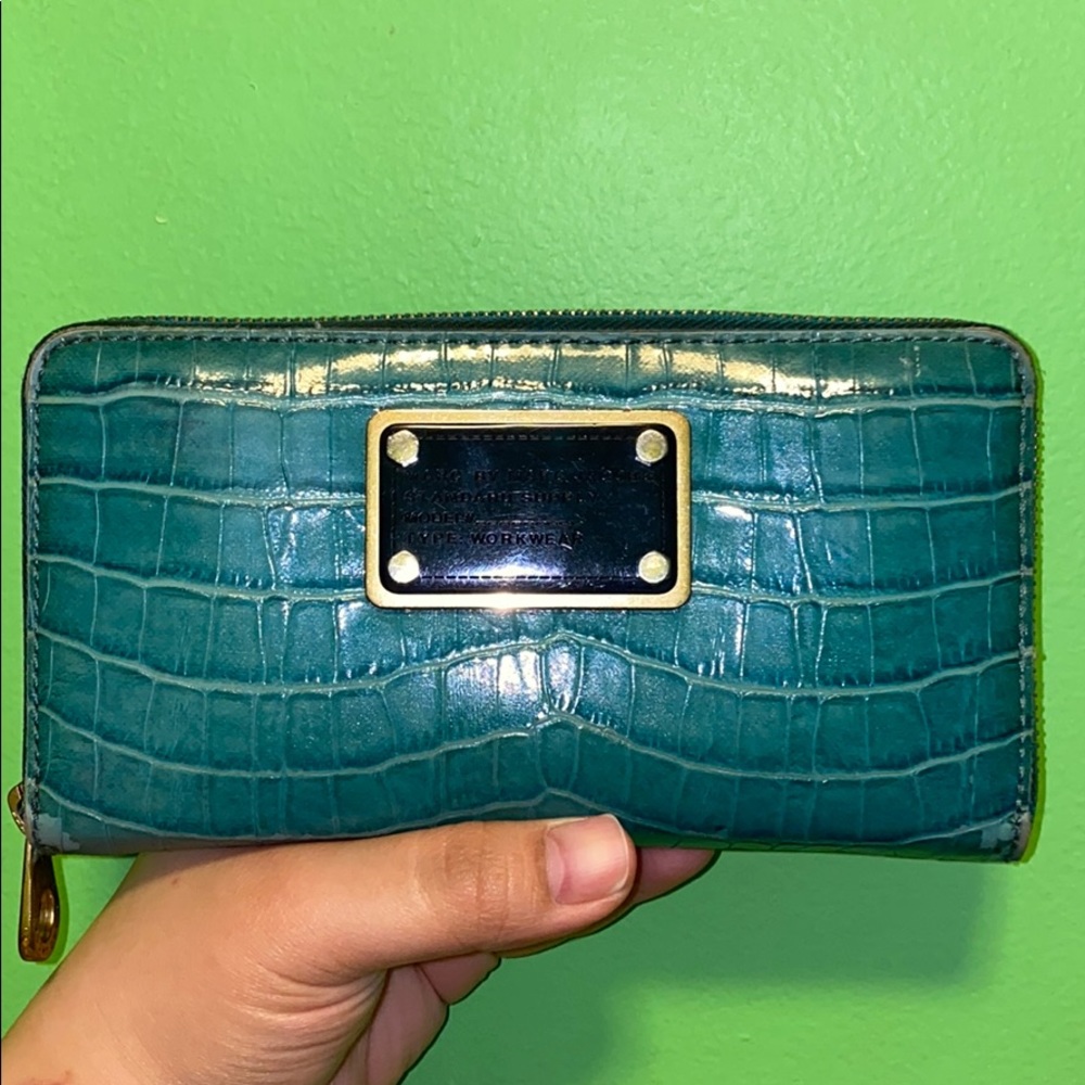 Marc by Marc Jacobs Accordion Wallet